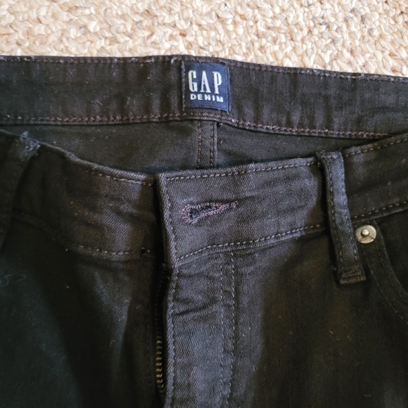 2 Pair of black Gap Jeans - Picture 2 of 5